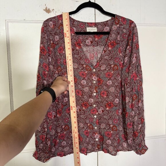 Lucky Brand Floral Bohemian Red Blouse V-Neck Loose Stretchy Tie Sleeve Size XL - Picture 3 of 9